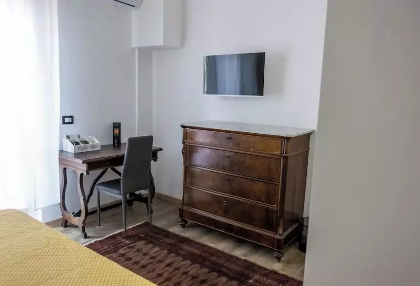 پانسیون La Fenice Suites Sardinia