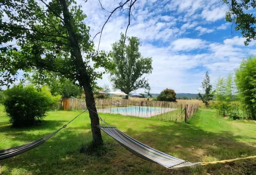 Hotelli Le Manoir De Lisle