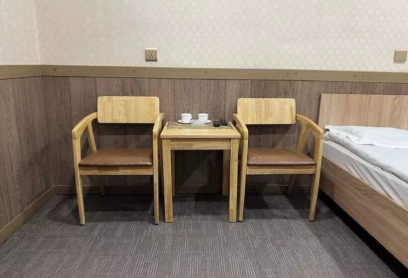 Negdelchin Hotel & Service Apartment