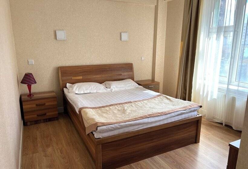 Negdelchin Hotel & Service Apartment