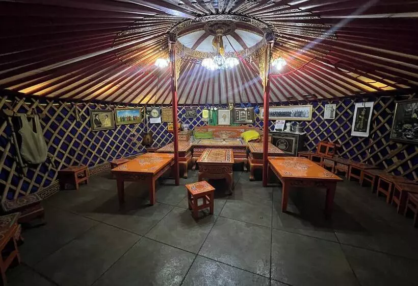 Negdelchin Hotel & Service Apartment