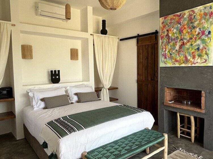 膳宿费 Dar Almajula