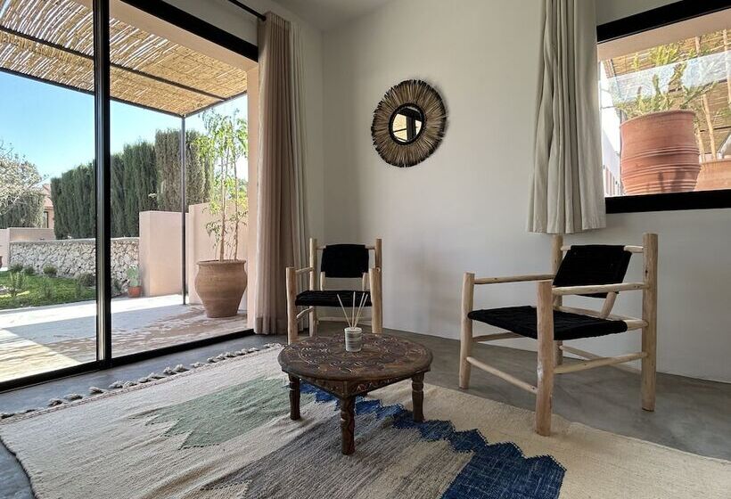 膳宿费 Dar Almajula