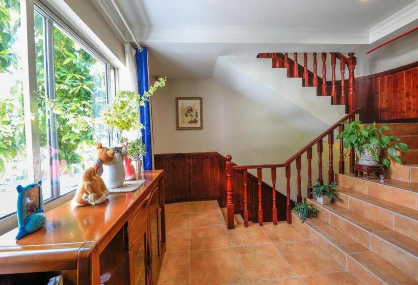 Retkeilymaja Junshe Boutique Guest House