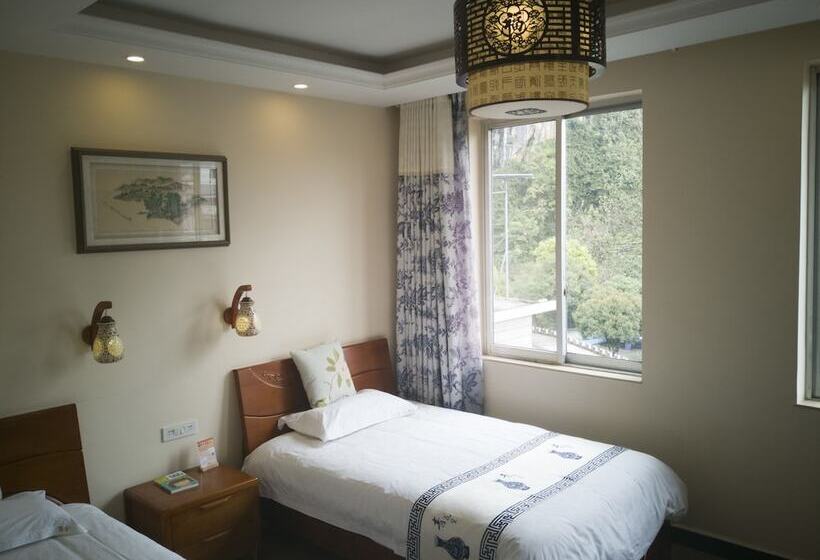 Retkeilymaja Junshe Boutique Guest House