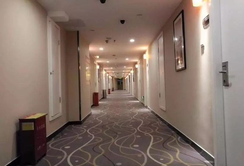 Hotelli 7days Premium Zhengzhou Jingsan Road Century Lianhua