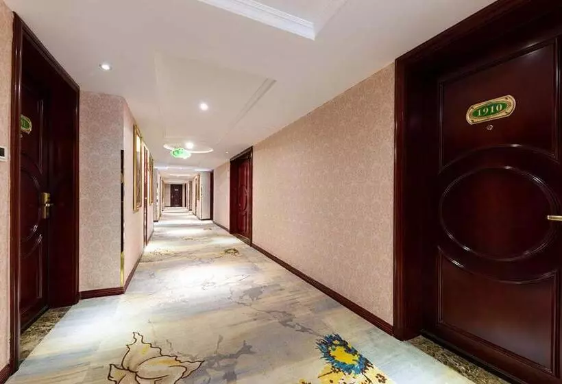 Vienna Hotel Xinyu Kaiguang