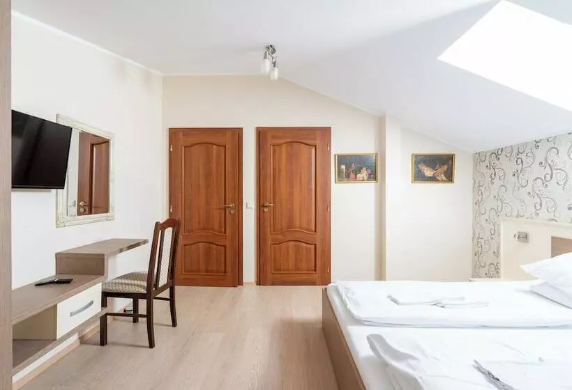 Faraway Aparthotel Near Vienna Airport With Anytime Self Check In