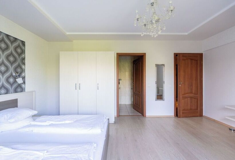 Faraway Aparthotel Near Vienna Airport With Anytime Self Check In