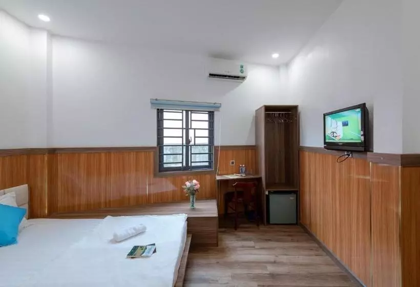 هتل Khách Sạn Hiệp Phong