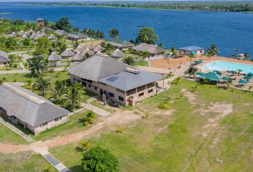 فندق Sogakope Beach Resort & Spa