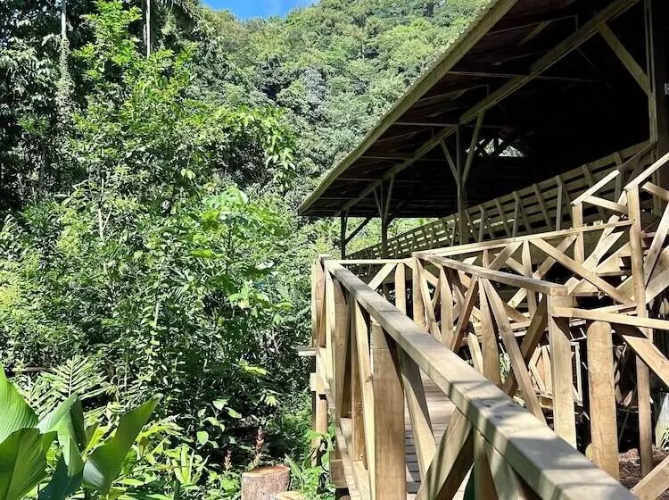 Kurrulau   Hotel Playa Pacífica