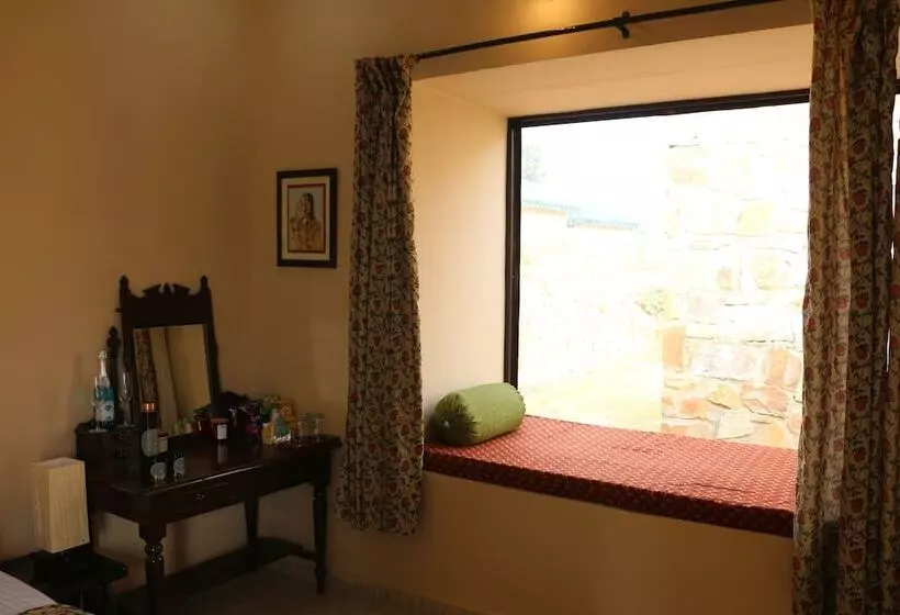 リゾートホテル Chokhiwadi Forest Retreat