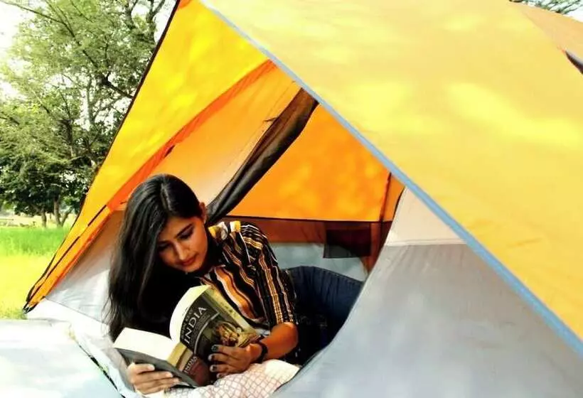 リゾートホテル Chokhiwadi Forest Retreat