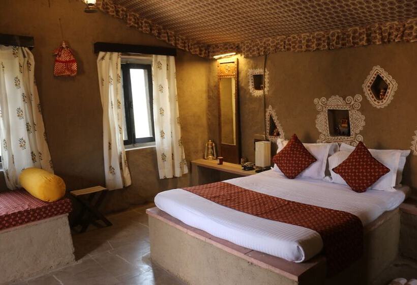Resort Chokhiwadi Forest Retreat