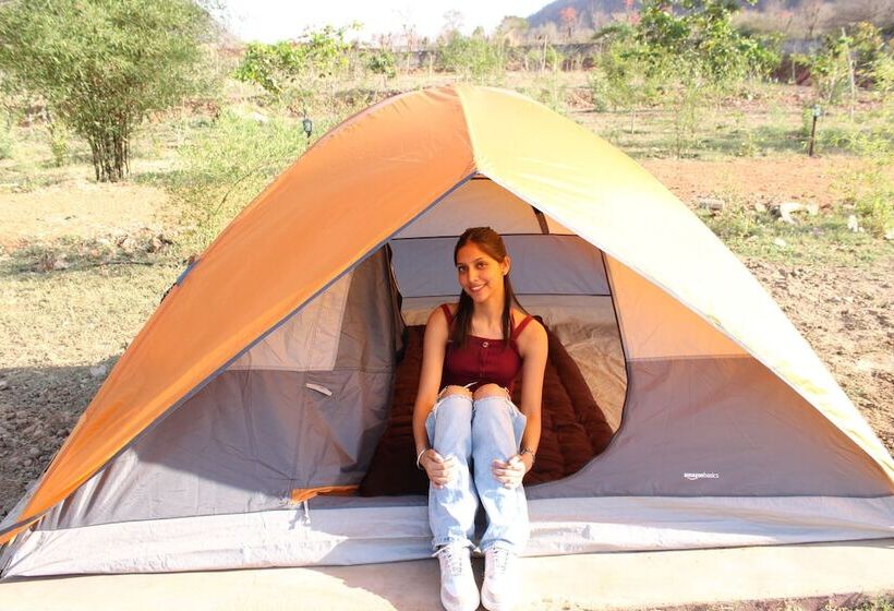 Resort Chokhiwadi Forest Retreat