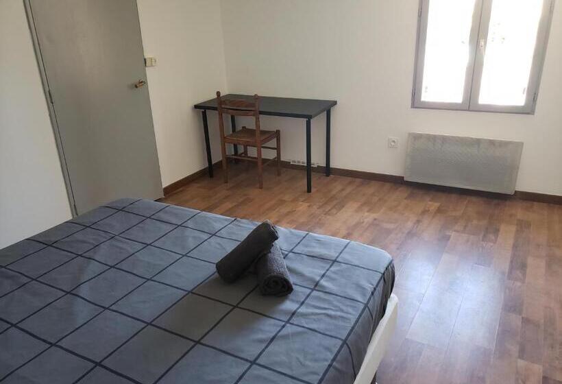 膳宿费 Chambres Individuelles Pour Courtes Et Moyennes Durées