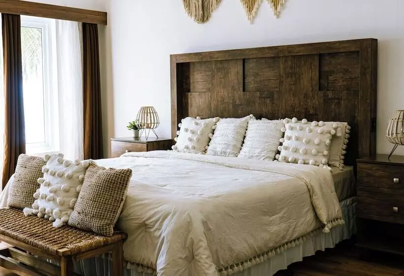 هتل Casa Playa Blanca