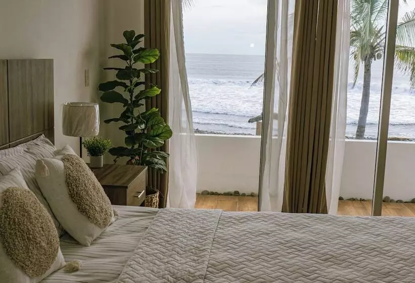 هتل Casa Playa Blanca