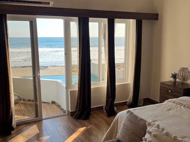 هتل Casa Playa Blanca