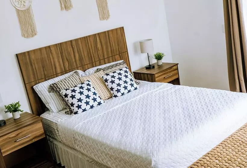 هتل Casa Playa Blanca