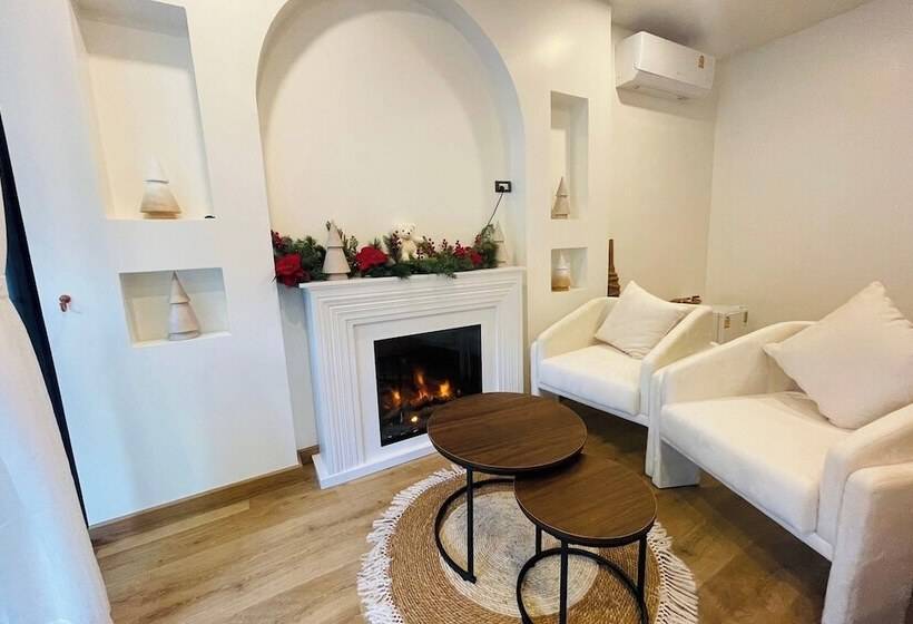 בית מלון כפרי Inthada At Mae Kampong