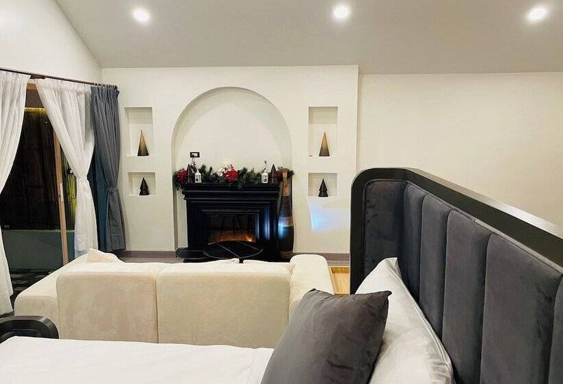 בית מלון כפרי Inthada At Mae Kampong