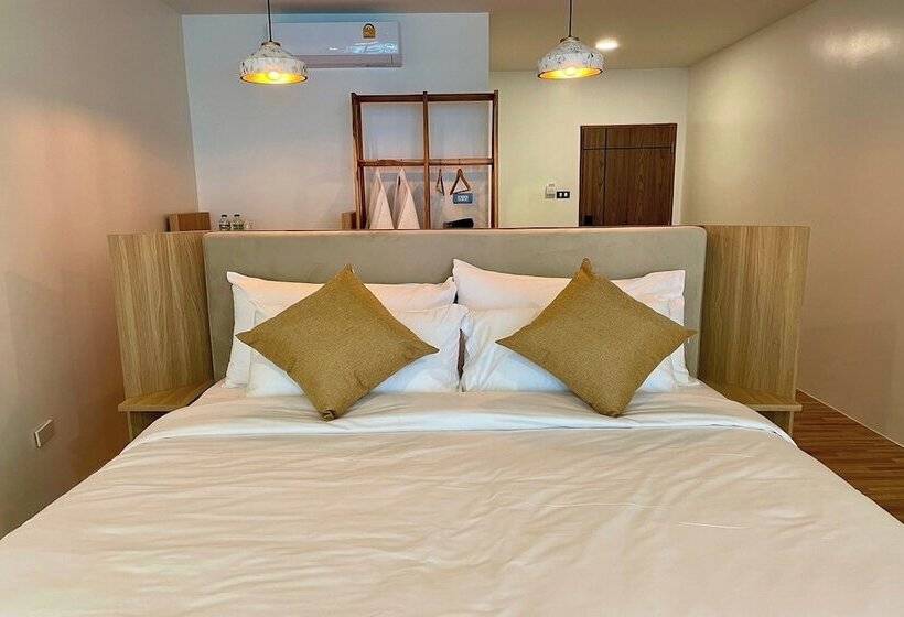 בית מלון כפרי Inthada At Mae Kampong