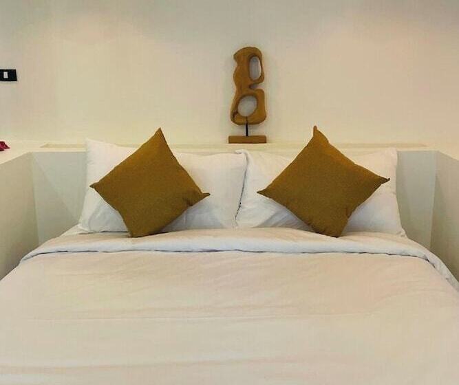 בית מלון כפרי Inthada At Mae Kampong