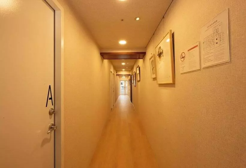 Retkeilymaja Cat Tail Pocket Inn