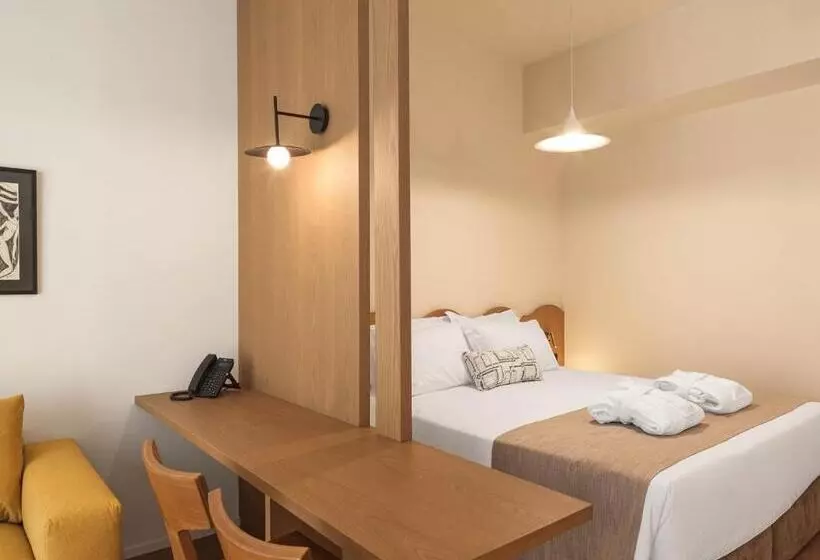 Alinea Market Agora Square