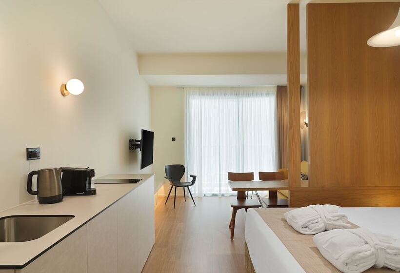 Alinea Market Agora Square