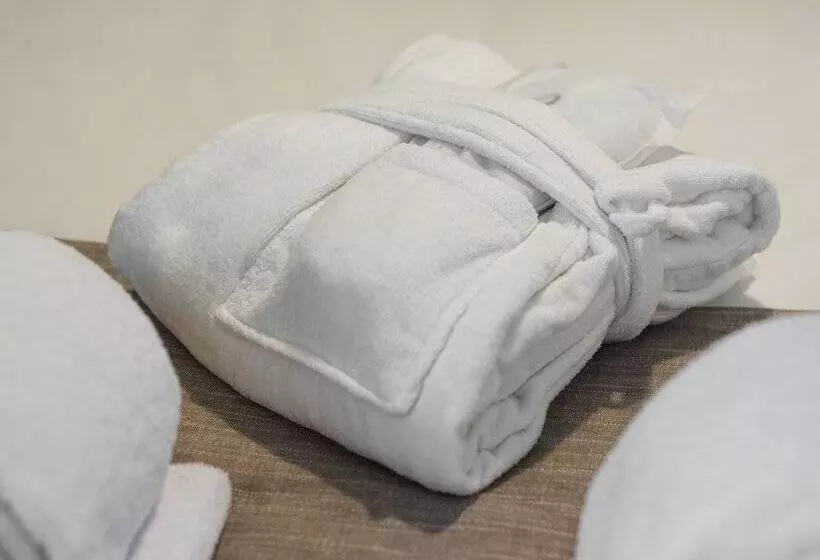 Alinea Market Agora Square