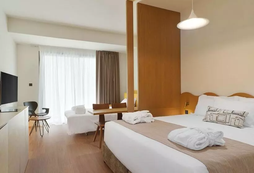 Alinea Market Agora Square