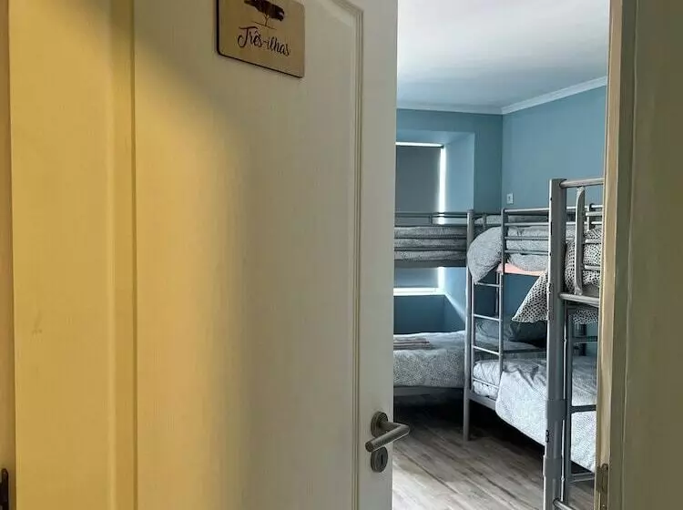 هاستل Blue Spot