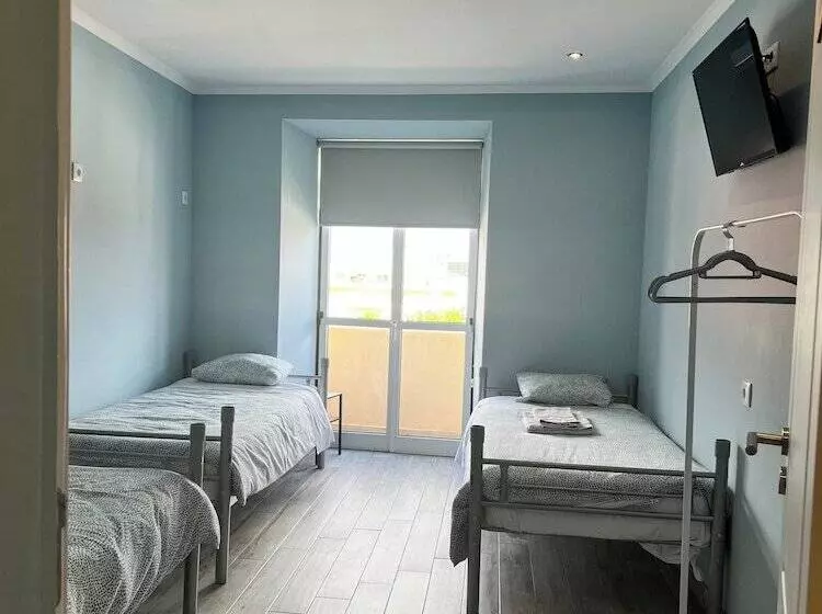 هاستل Blue Spot