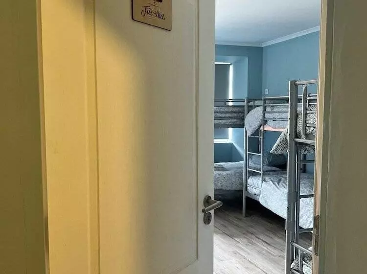 هاستل Blue Spot