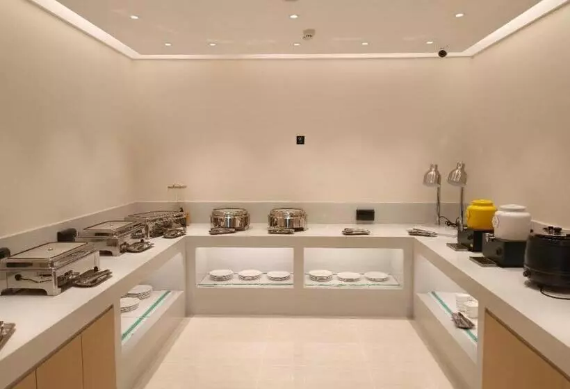 City Comfort Inn Hotel Wuhan Jiufeng Mountain Forest Park