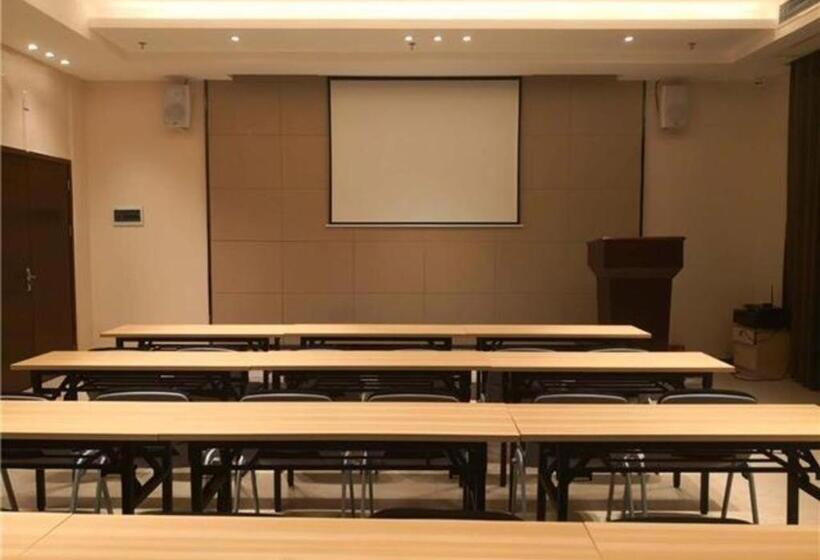 בית מלון כפרי City Comfort Inn Zhongshan Nanqu Subdistrict Yong An Square