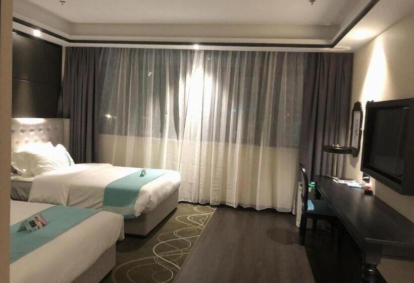 Xana Hotelle Zhengzhou Only Henan Movie Town