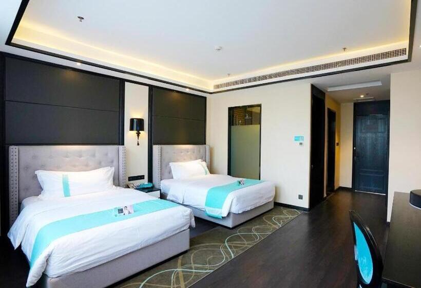 Xana Hotelle Zhengzhou Only Henan Movie Town