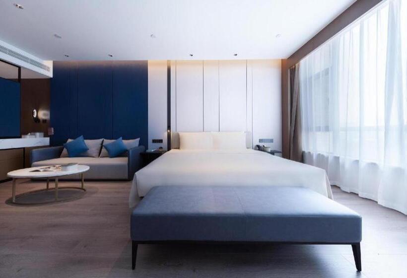 Atour Hotel Jinan Tangyan Century Avenue
