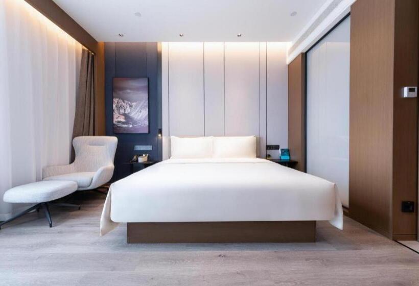 Atour Hotel Jinan Tangyan Century Avenue
