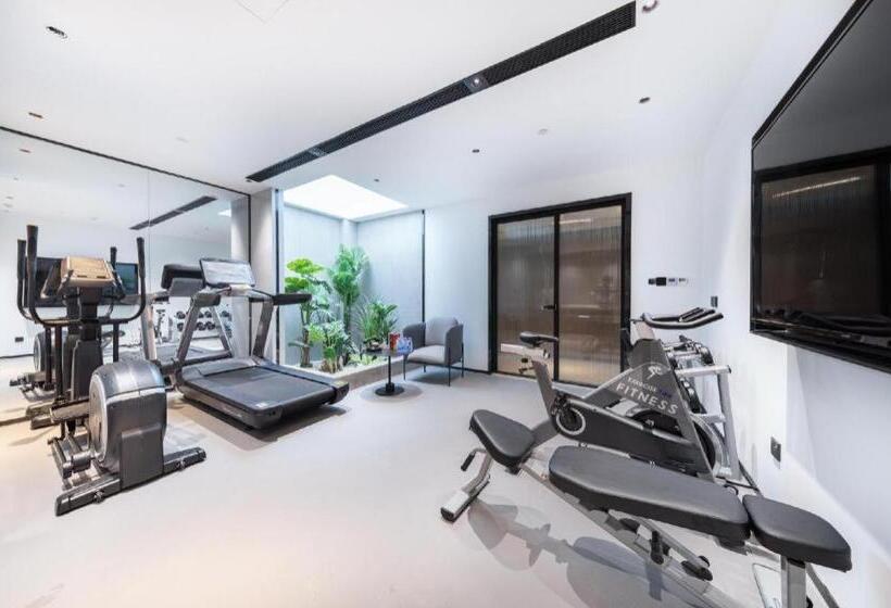 Atour Hotel Jinan Tangyan Century Avenue