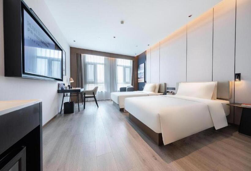 Atour Hotel Jinan Tangyan Century Avenue