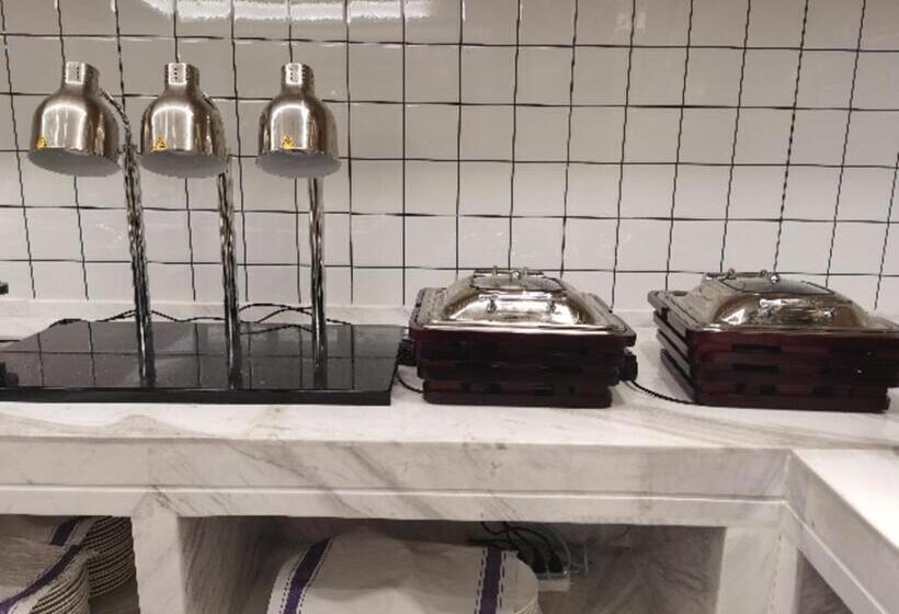 Echeng Hotel Shiyan Fangxian Xiguan Old Street