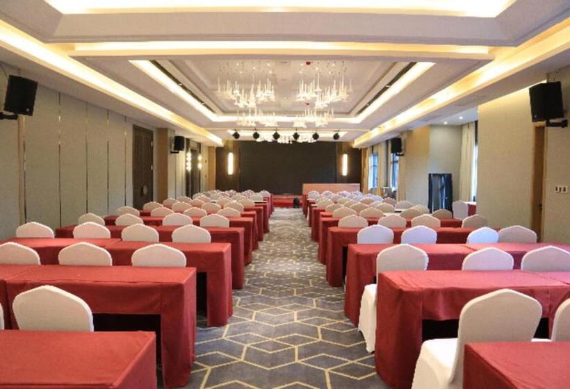 Echeng Hotel Shiyan Fangxian Xiguan Old Street