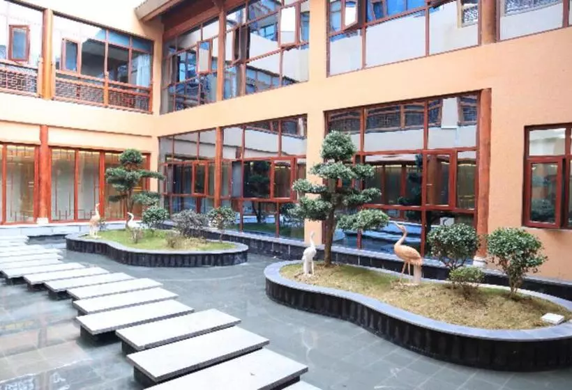 Echeng Hotel Shiyan Fangxian Xiguan Old Street