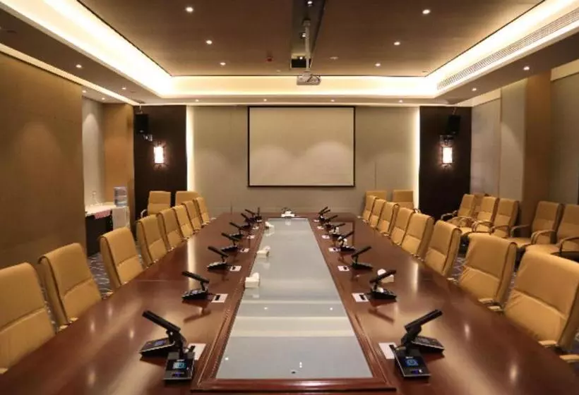 Echeng Hotel Shiyan Fangxian Xiguan Old Street