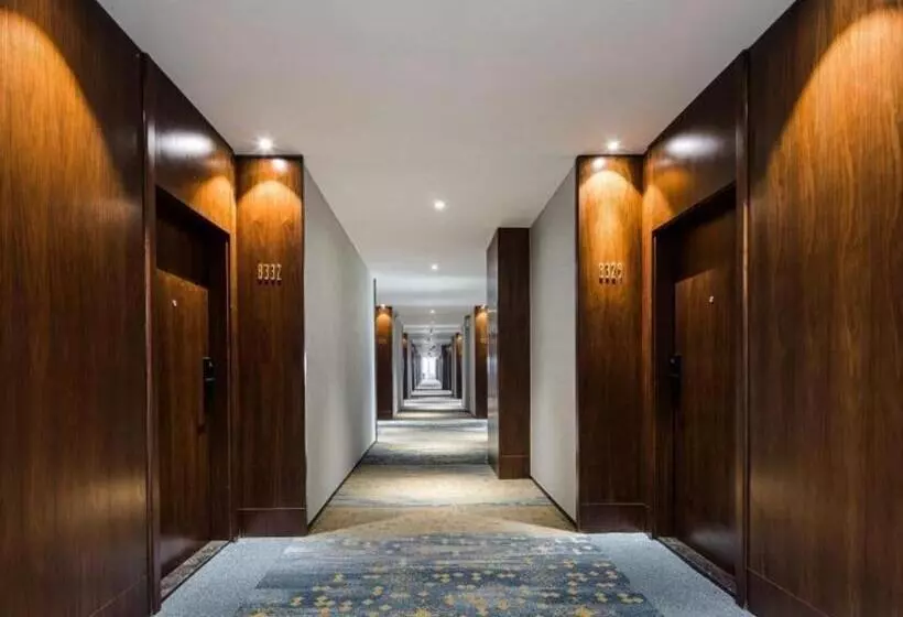 Gem Hotel Changzhou Xuejia Aoyuan North High Speed Railway Station